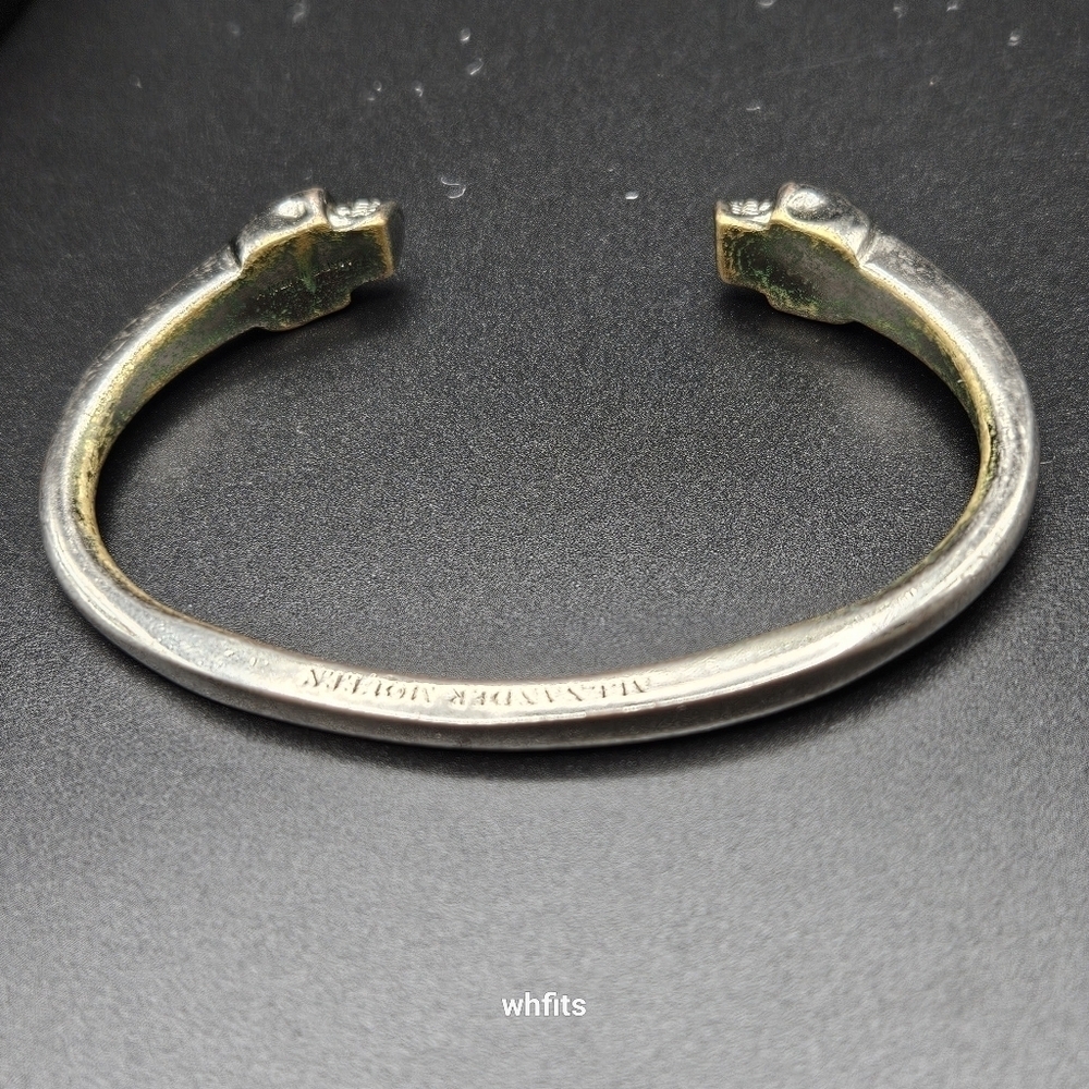 Alexander McQueen Double Skull Vintage Metal Bangle - Picture 4 of 5